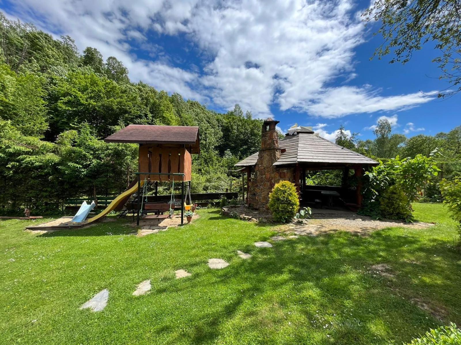 Domki Pod Skalka Baligrod Exterior photo